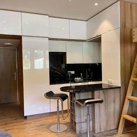 Rendez-vous Au Διαμέρισμα *