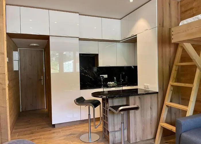 Rendez-vous Au Apartment *